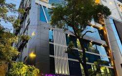 VOVO PREMIER HOTEL