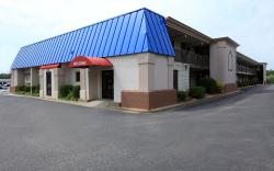 Americas Best Value Inn North Capital