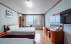 Gangneung Gyeongpodae Gangneung Motel