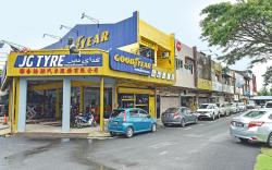 OYO Home 90830 S Homestay