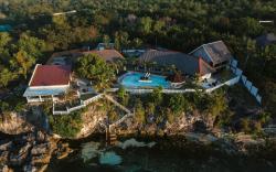 Cliffside Resort