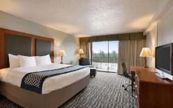 Baymont by Wyndham Bremerton WA