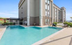 Best Western Plus Belle Meade Inn and Suite
