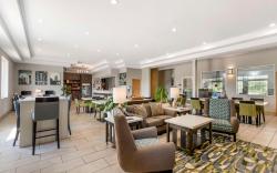 Best Western Plus Des Moines West Inn and Suites