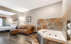 Best Western Plus Des Moines West Inn and Suites