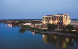 Embassy Suites by Hilton East Peoria Riverfront Hotel & Conference Center