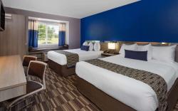 Microtel Inn & Suites by Wyndham Bethel/Danbury