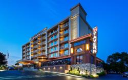 Best Western  Plus Waltham Boston