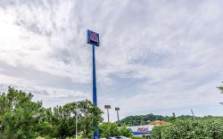 Motel 6 Caseyville, IL