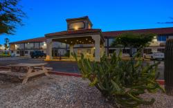 Motel 6 Apache Junction, AZ
