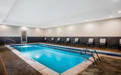 La Quinta Inn & Suites by Wyndham Pittsburg