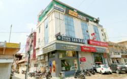 Fourteen feb Hostel (14Feb Hostel) 