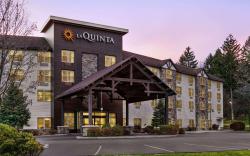 La Quinta Inn & Suites by Wyndham Lake George