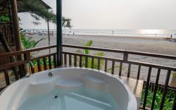 SinQ Beach Morjim