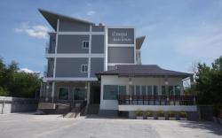 Bankhun Residence