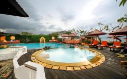 Bali Taman Beach Resort & Spa Lovina