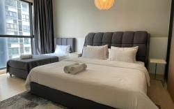 Sg Buloh D'sara Apt 3pax (WiFi & Netflix) - MRT 