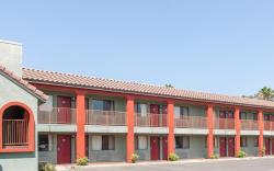 Americas Best Value Inn & Suites Bakersfield Central