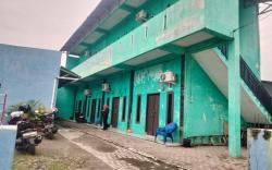 SPOT ON 92839 Nany Asoka Syariah Near Anyong Cafe Studio