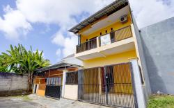 OYO 92848 Tri D Homestay Syariah