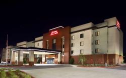 Hampton Inn & Suites Sacramento at CSUS
