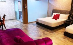 Star Romantic Hotel