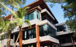 J4 Samui Hotel