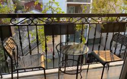 Luxury room near by Ha Noi center