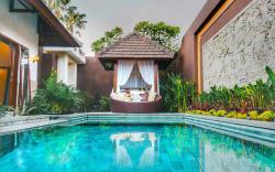 Villa Lapiz Lazuli 7 Seminyak Kuta 3BR With Pool