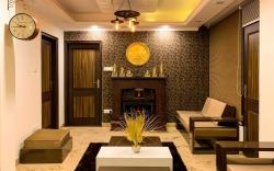 Uptown Boutique Room2 : 2BHK with Parking