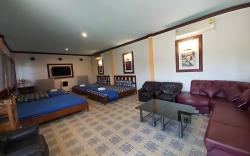 Patcharaview Hotel