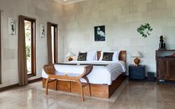 Sea Breeze Candidasa