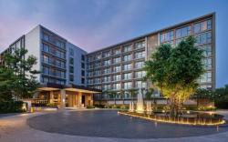 The Park Nine Hotel Suvarnabhumi - Free BKK Airport Shuttle