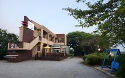Anmyeondo Noeul Shimteo Pension