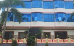 Padmatheertham Inn Varkala