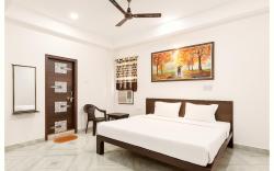 Goroomgo Shiv Ganga Guest House varanasi