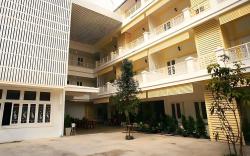 Sri Krungthep Hotel