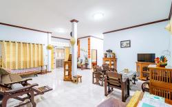 Bangsaphan Paradise Green House กรีนเฮาส์