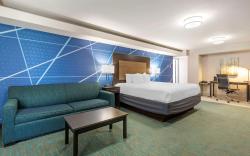 Comfort Inn Dallas North Love Field Airport