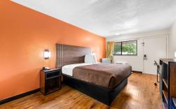 Econo Lodge Charlotte Airport