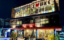 BW thai art style hotel