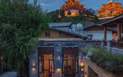 Arro Khampa by Zinc Journey Shangri-la