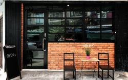 Luck-Yimm Hostel