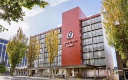 Red Lion Inn and Suites Olympia Governor Hotel