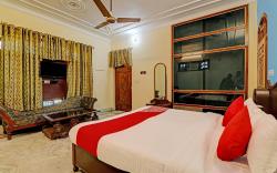 816039 Hotel Shiva Grand