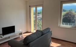 Cavallo, bilocale vista montagne