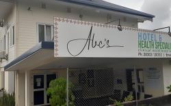 Alec's Hotel