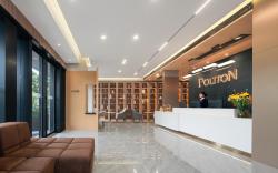 Poltton International Service Apartment Wuhan High-speed ​​Railway Station West Square