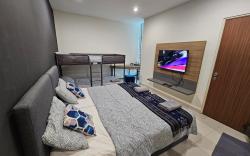 Lovely Kozi Square comfort Studio Home 2A
