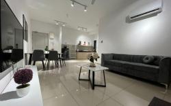 The Warm@Cozy House Near Jonker@Heritage(2-6pax)
